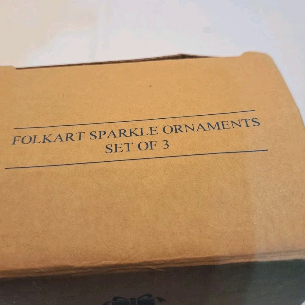 Avon folkart sparkle